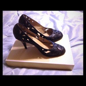 Michael by Michael Kors authentic black pumps