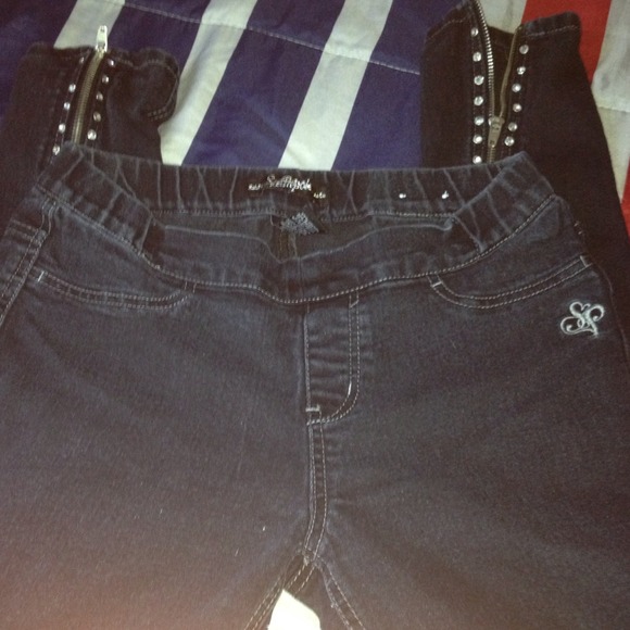 South Pole black pants with zipper detailing
