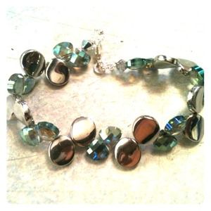 Silver beaded bracelet new