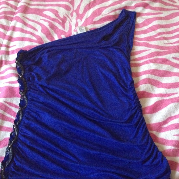 Blue dressy shirt with side detail
