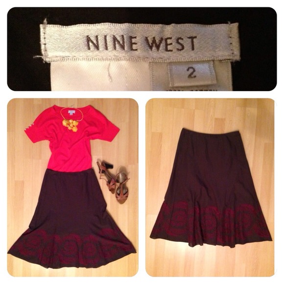 🚫Sold🚫Nine West skirt sz 2 NWT!! Fit & flair! - Picture 2 of 4