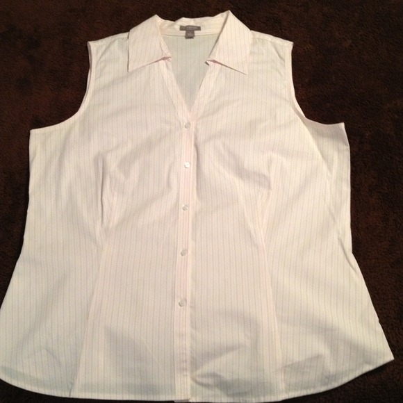 Ann Taylor top size 14 SOLD