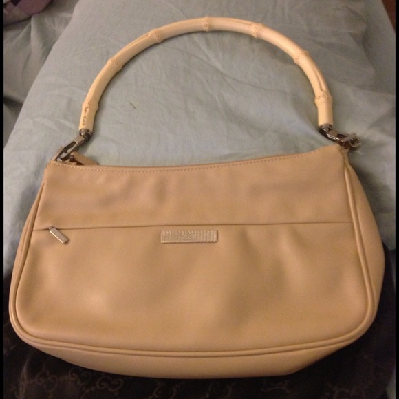 Authentic Gucci shoulder purse