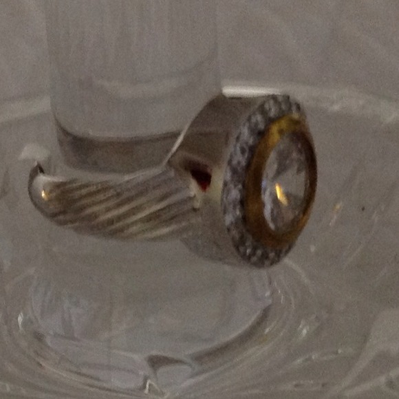 Silver Toned Solitaire Ring size 6 - Picture 2 of 2