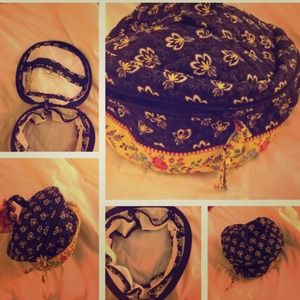 Vera Bradley cosmetic case