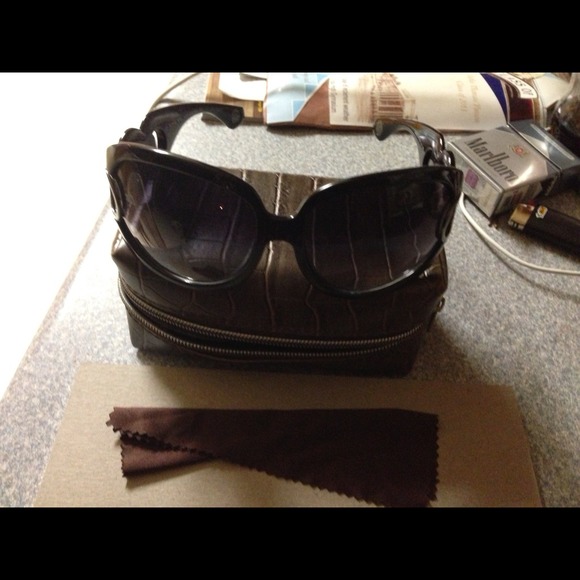 *Traded*. Authentic Michael kors sunglasses