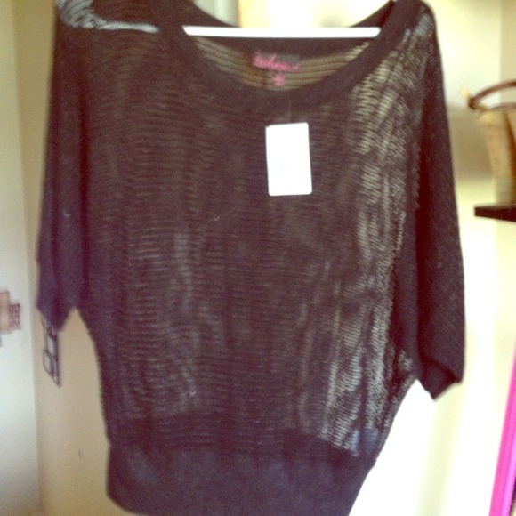 BUNDLE x2 half sleeve black sweaters