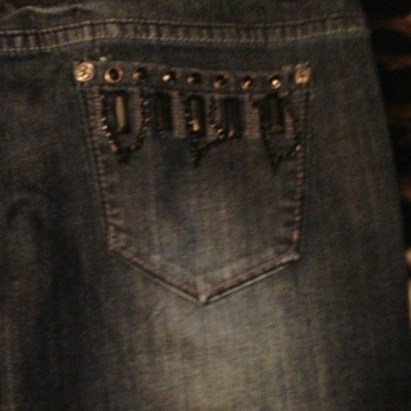 Jeans - Picture 4 of 4