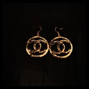 Gold tone large CC earrings
