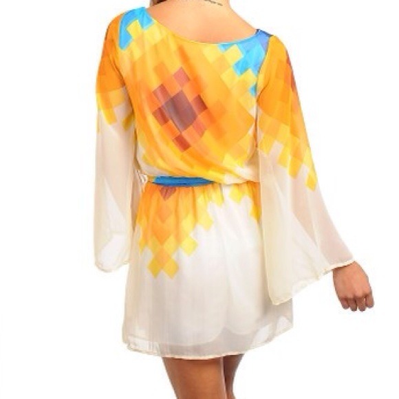 Yellow and Cream dress - Picture 2 of 3