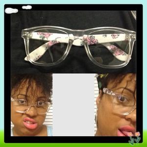 Fashion frames with flowers