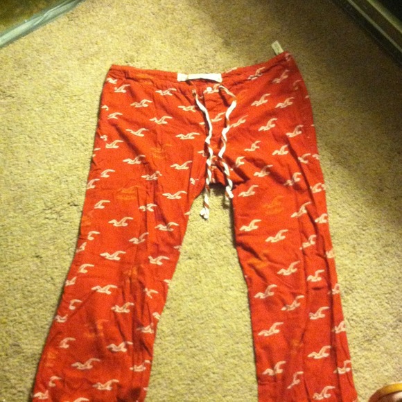 TRADED for frog vans slip ons :)🚫Pj pants