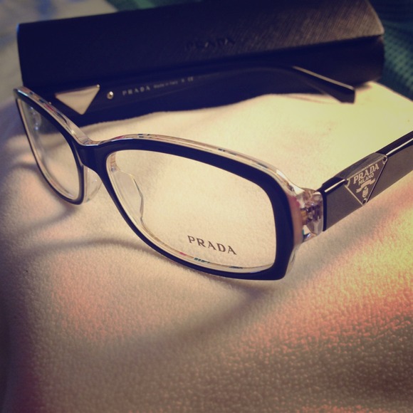 ♥Authentic Prada & Rayban sunnies/frames❗