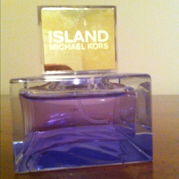 Michael Kors perfume *HOLD for darlenejean*