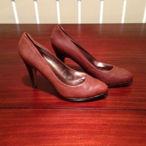 Cognac brown heels