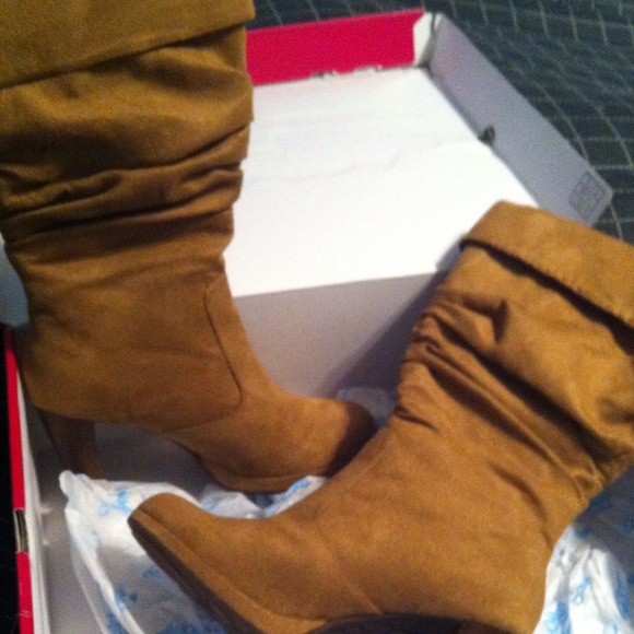 ⬇️Price reduced! Something else by Skechers Boots