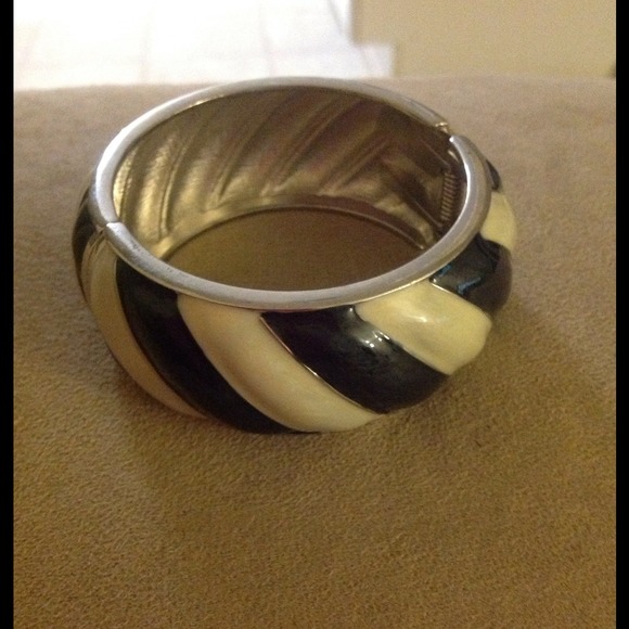 SOLD!!!! Grey and off white stripped bracelet