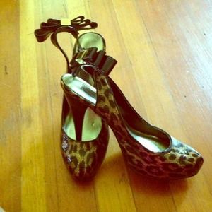 Leopard print heels
