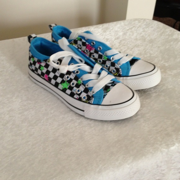 Girls fun converse inspired shoe