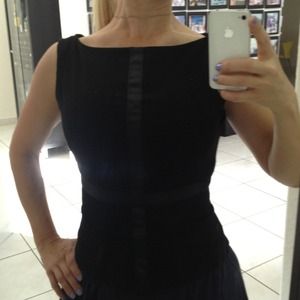 LT Modern Prospective- Black Stretch and fit top