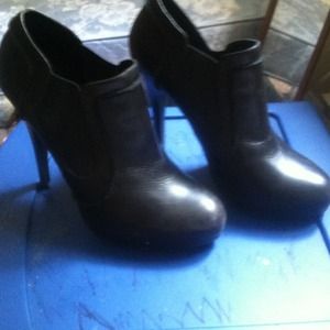 Aldo black heeled boots