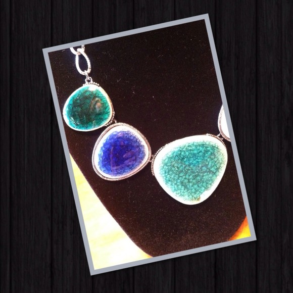 🎉🎉Beautiful fractured glass set- NIB!! - Picture 2 of 4