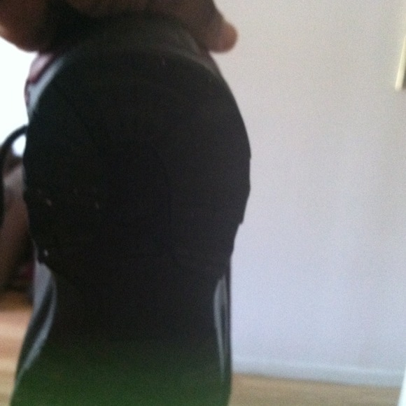 Sold - Picture 3 of 3