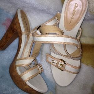 😋RESERVED for @eeogss😋 Charlotte Russe tan heels