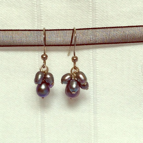 Jewelry - ❌BUNDLED❌ Black Pearl Drop Earrings