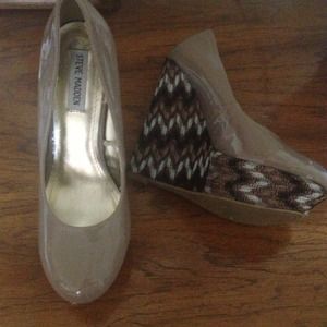 Steve Madden Wedges!