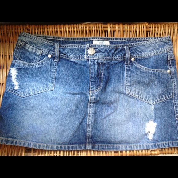 SO Denim Skirt Size 13 🌸🌺☀