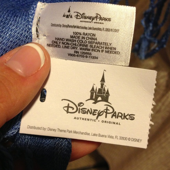 🚫SOLD🚫Blue Disney Scarf - Picture 3 of 4