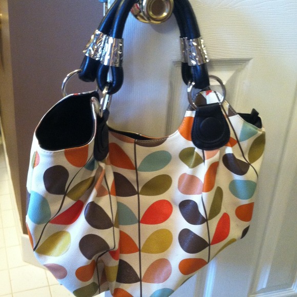 🚫SOLD! On EBay 🚫Fun & Sophisticated Handbag!