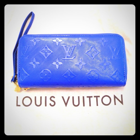 Xx Just Reduced xX Luis Vuitton Wallet/Wristlet