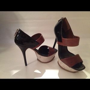 Color Block Jessica Simpson Sandals
