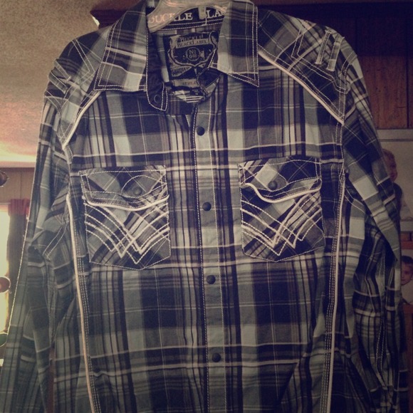 Buckle men's flannel