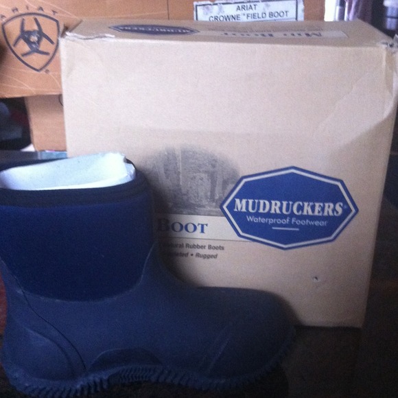 Mid boot - Picture 2 of 3