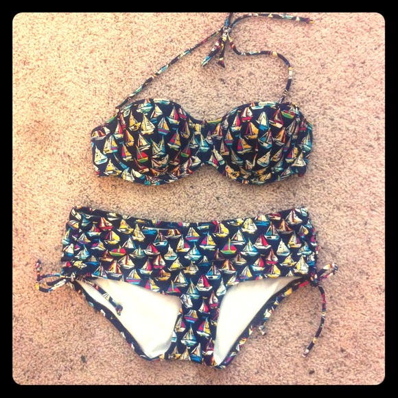 SOLD IN BUNDLE Victoria's Secret Sailboat Bikini
