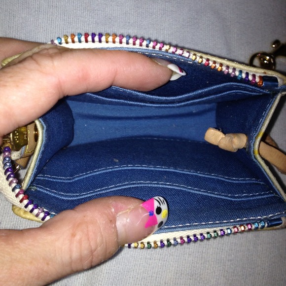❌SOLD❌Small D&B wallet/key chain - Picture 2 of 4