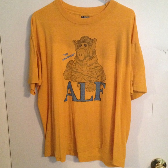 Vintage Alf shirt. Xl