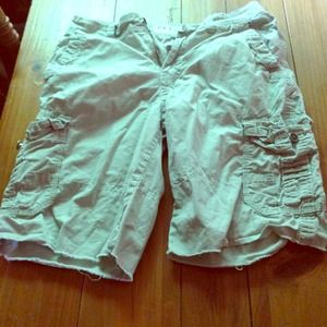 Buckle (bke) shorts