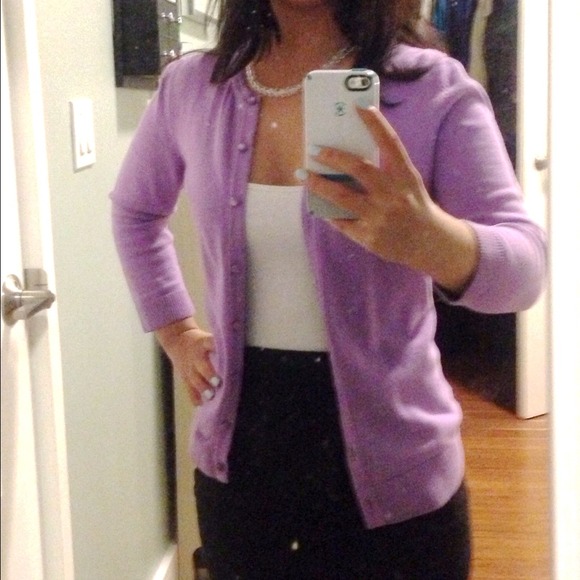 SOLD ANN TAYLOR LOFT cardigan! - Picture 2 of 3