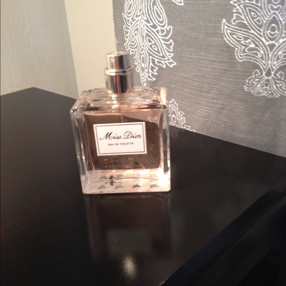 HOLD! Barely used new bottle of Miss Dior HOLD!