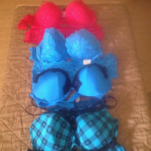 Plus size sexy bra and panty duos!!! 42D
