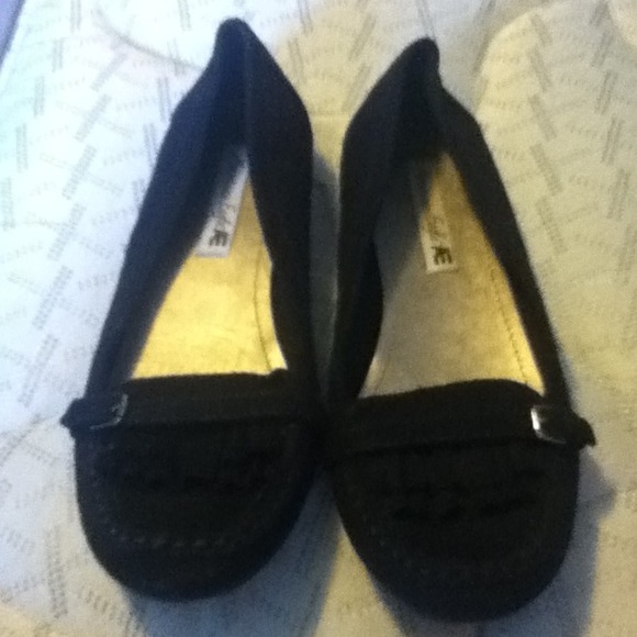 ON SALE Black flats with buckle decoration