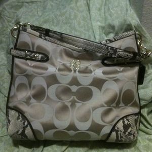 Gorgeous Coach handbag