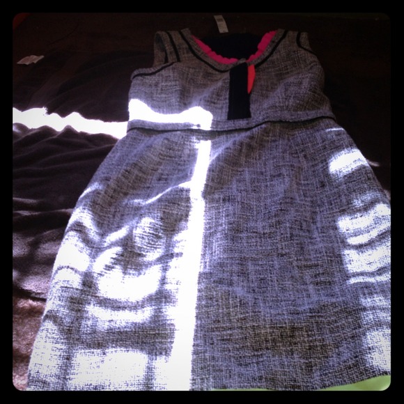 Tahari cotton\ poly dress... New w/tags ... Sz 10