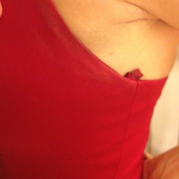 Halter evening gown - Picture 4 of 4