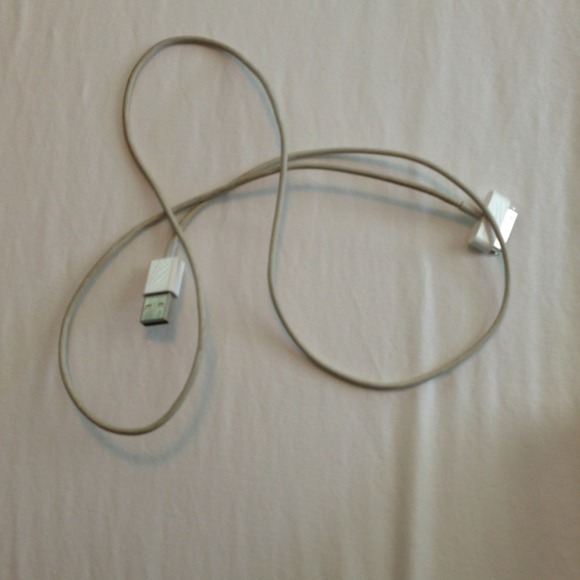 🎁SOLD🎁Apple IPhone /iPad charger
