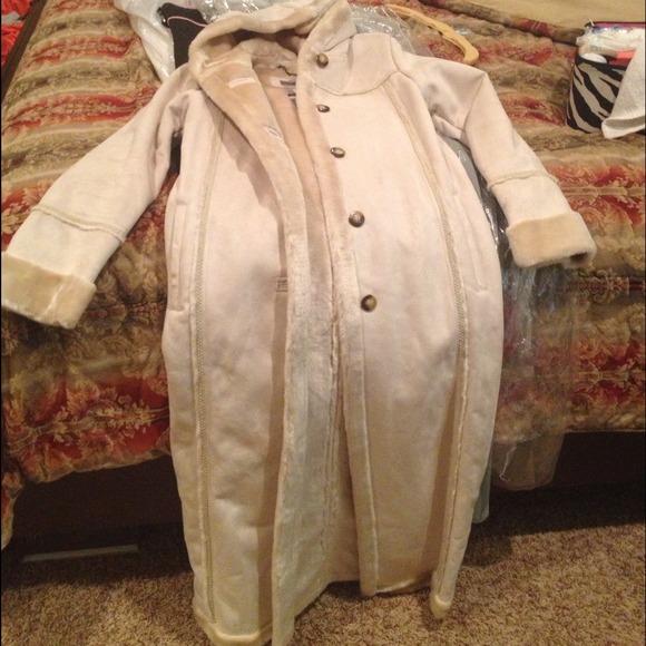 🎀GORGEOUS Cream Trench Coat By Big Chill - Picture 3 of 4